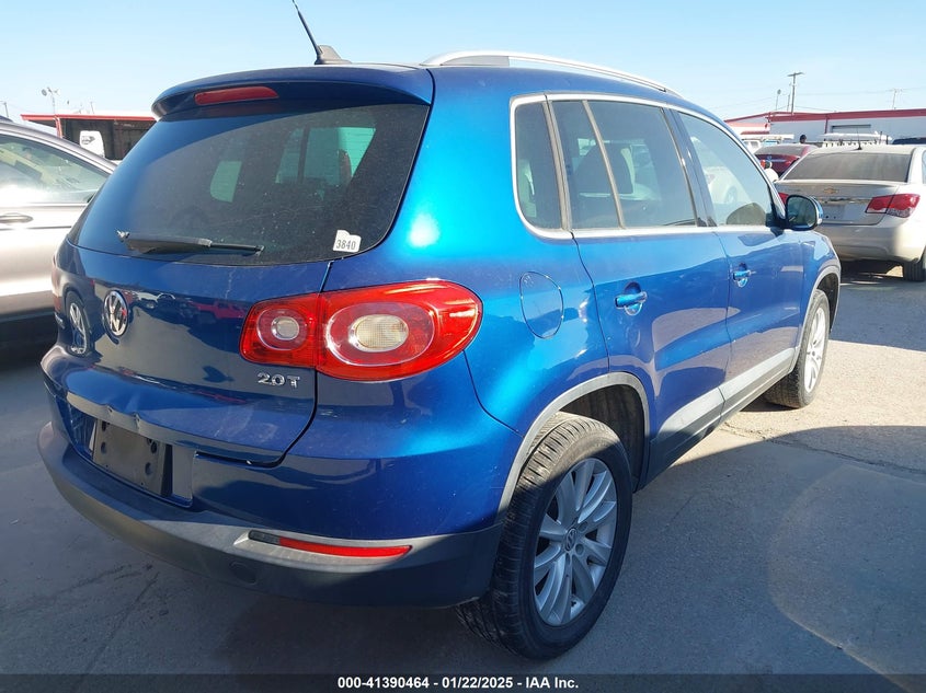 2009 VOLKSWAGEN TIGUAN VIN: WVGAV75N49W500610