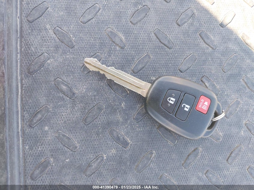 2017 TOYOTA RAV4 LE - 2T3ZFREV4HW316118