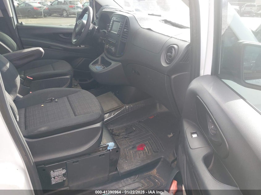 2017 MERCEDES-BENZ METRIS - WD3PG2EA5H3221735