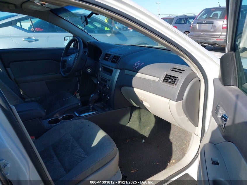 2012 FORD FUSION VIN: 3FAHP0GA7CR138674