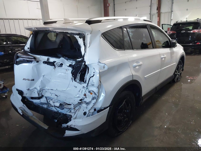 2016 TOYOTA RAV4 LE - JTMBFREV8GD185224