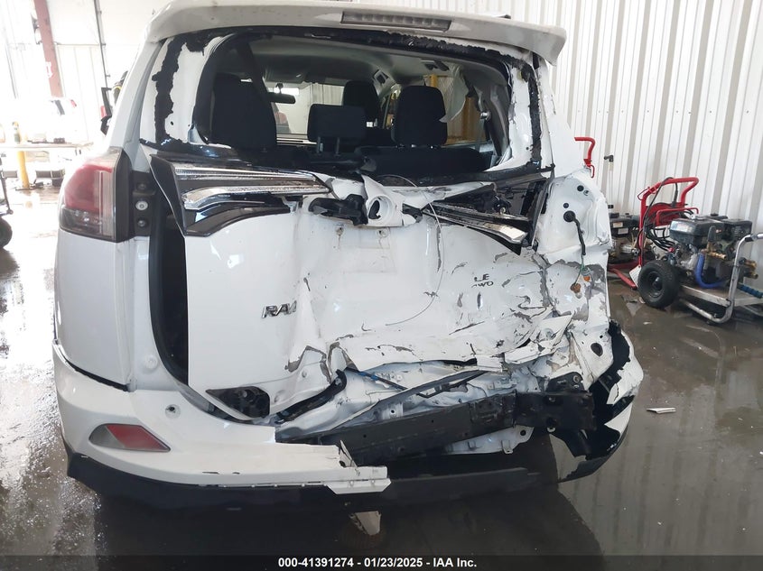 2016 TOYOTA RAV4 LE - JTMBFREV8GD185224