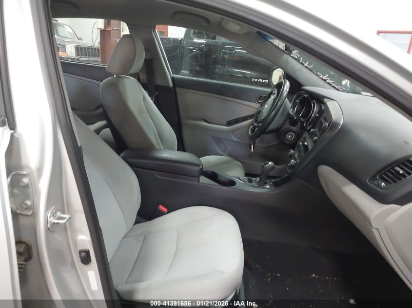 VIN 5XXGM4A77DG163707 2013 KIA OPTIMA no.5