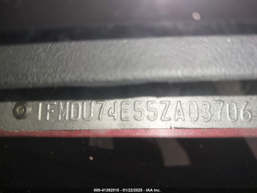 2005 Ford Explorer Eddie Bauer VIN: 1FMDU74E55ZA03706 Lot: 41392015