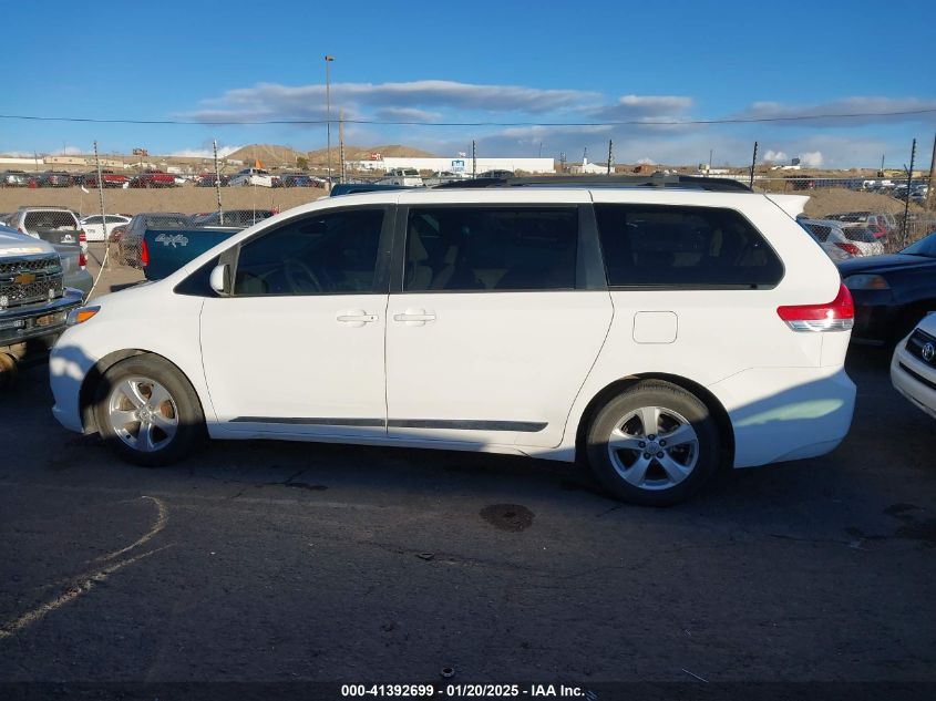 VIN 5TDKK3DC3ES525664 2014 TOYOTA SIENNA no.14