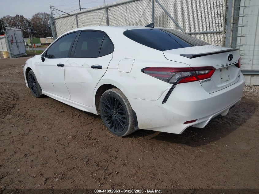 2021 TOYOTA CAMRY VIN: 4T1G11AK0MU496820