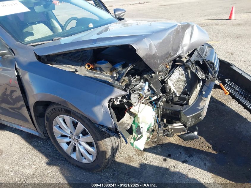 2012 Volkswagen Passat 2.5L S VIN: 1VWAP7A34CC019328 Lot: 41393247