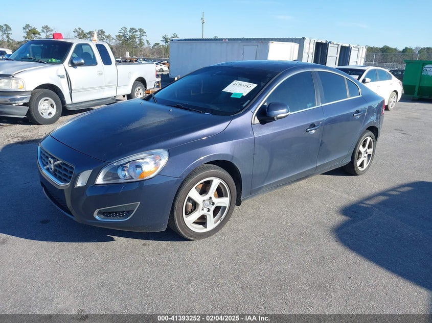 Vin: yv1622fs4c2140175, lot: 41883742, volvo s60 t5 20122