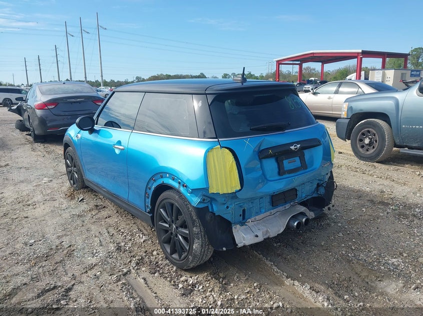 2015 MINI HARDTOP VIN: WMWXP7C55F2A59827