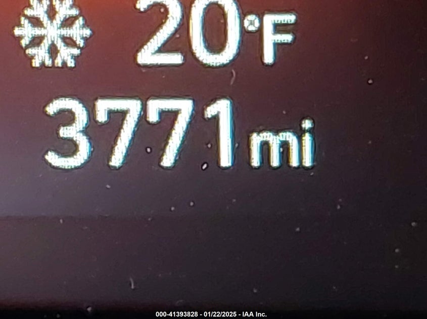 2024 HYUNDAI VENUE SEL - KMHRC8A31RU334335