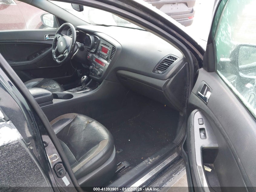 2012 KIA OPTIMA VIN: 5XXGR4A65CG066089