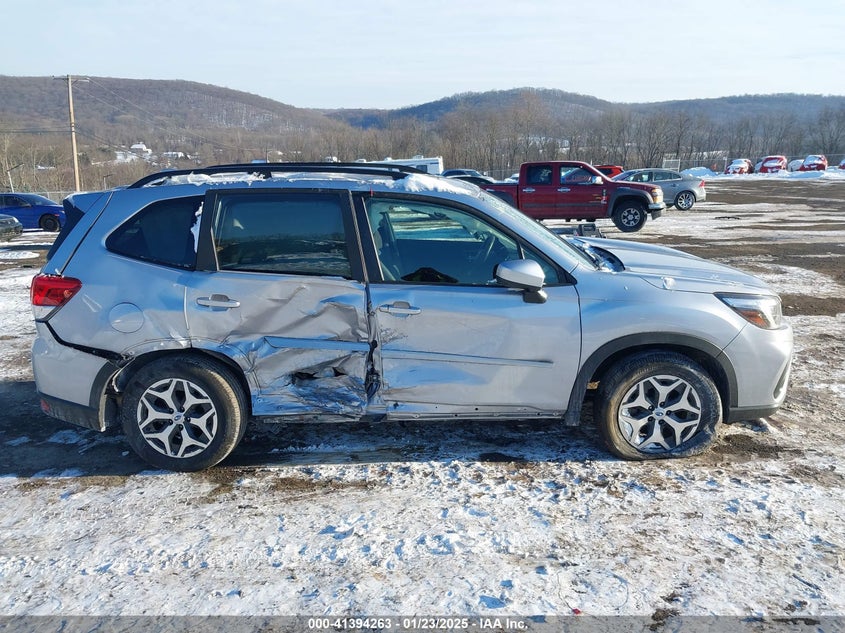 2020 SUBARU FORESTER PREMIUM - JF2SKAJC2LH482849
