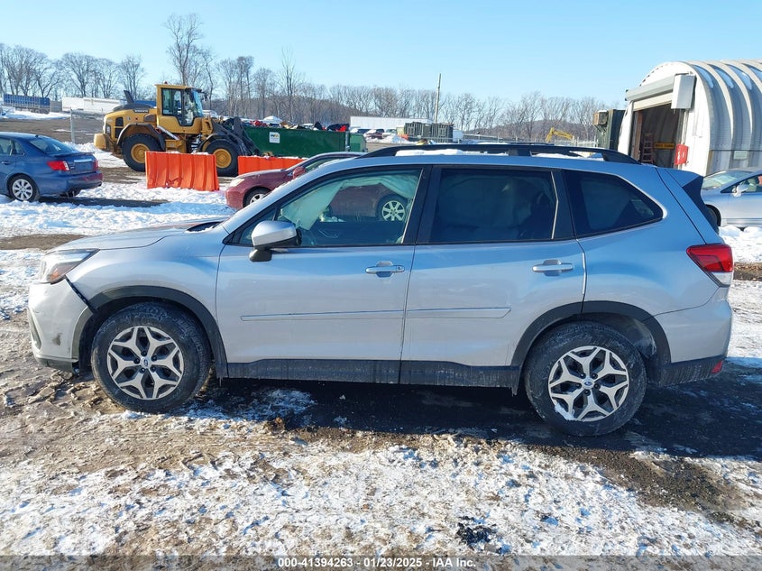 2020 SUBARU FORESTER PREMIUM - JF2SKAJC2LH482849