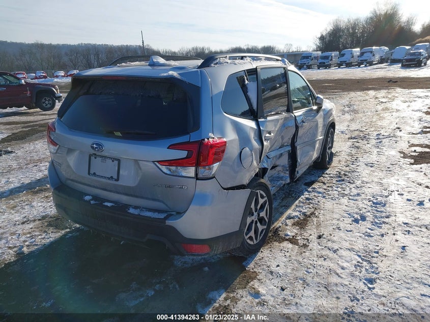 2020 SUBARU FORESTER PREMIUM - JF2SKAJC2LH482849