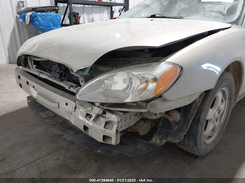 2006 FORD TAURUS VIN: 1FAFP53U36A258832