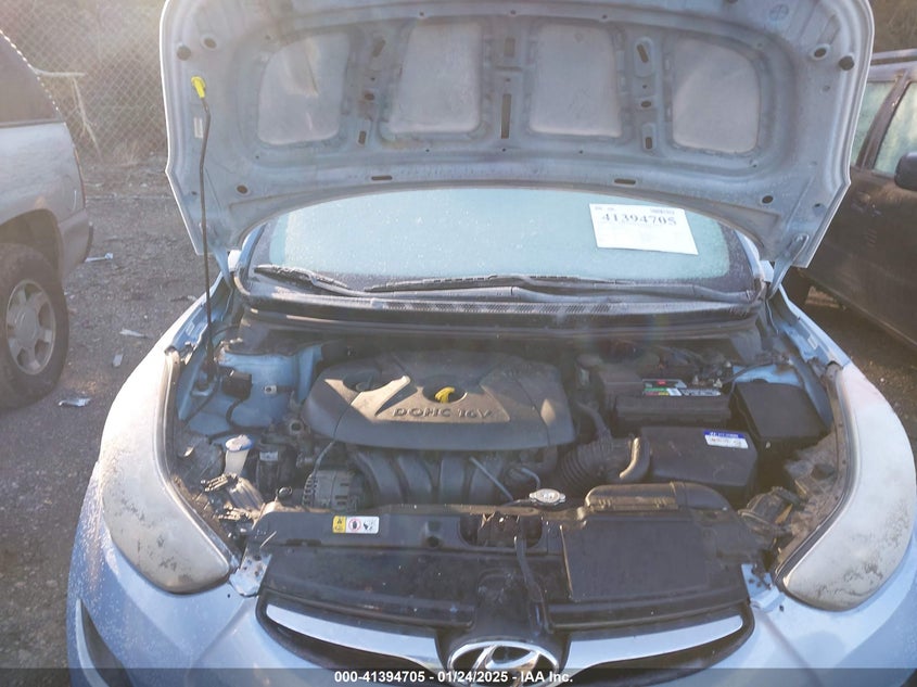 2013 HYUNDAI ELANTRA VIN: KMHDH4AE8DU724413