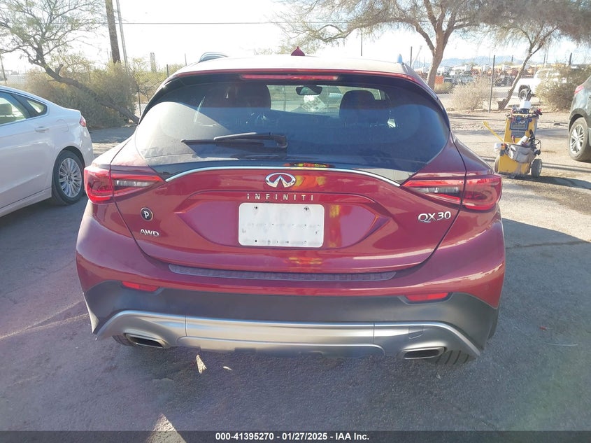 2017 INFINITI QX30 PREMIUM - SJKCH5CR2HA031864