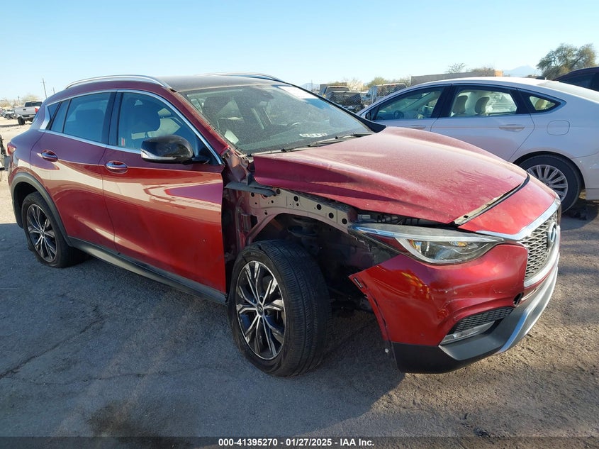 2017 INFINITI QX30 PREMIUM - SJKCH5CR2HA031864