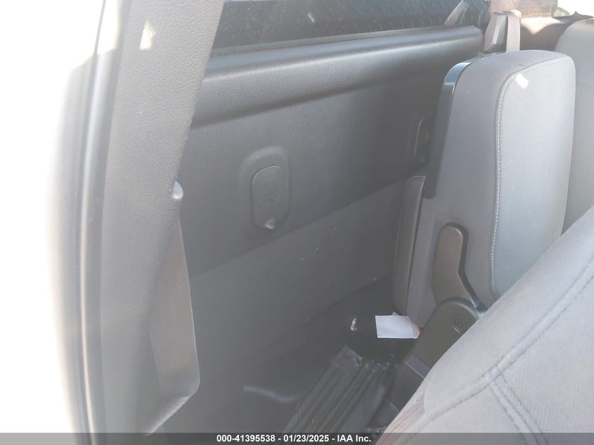 2018 CHEVROLET SILVERADO VIN: 1GCNCNEC6JZ906132