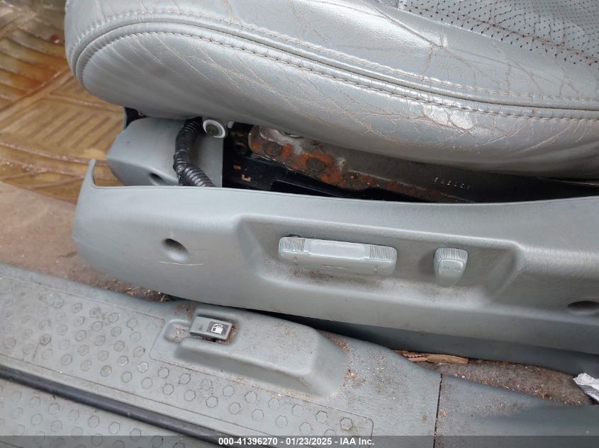 2005 Honda Pilot Ex-L VIN: 5FNYF18525B004597 Lot: 41396270