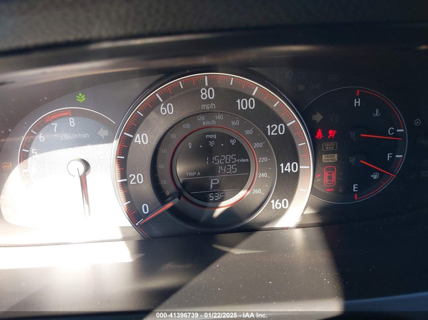 2017 HONDA ACCORD VIN: 1HGCR2F51HA017169