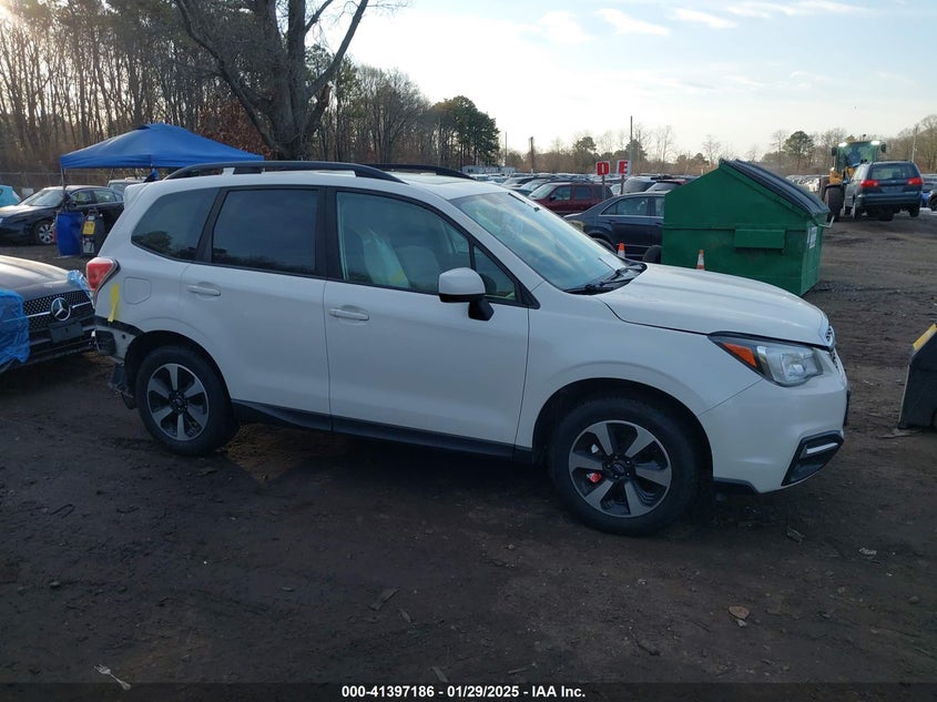 2018 SUBARU FORESTER 2.5I PREMIUM - JF2SJAGC4JH562855