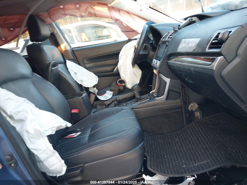 VIN JF2SJAWCXHH543576 2017 SUBARU FORESTER 2.5I TOURING