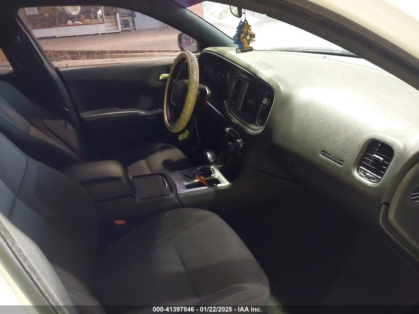 2019 DODGE CHARGER VIN: 2C3CDXBG5KH615473