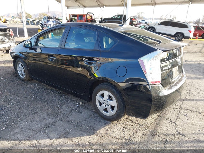 2011 TOYOTA PRIUS VIN: JTDKN3DU1B1451900