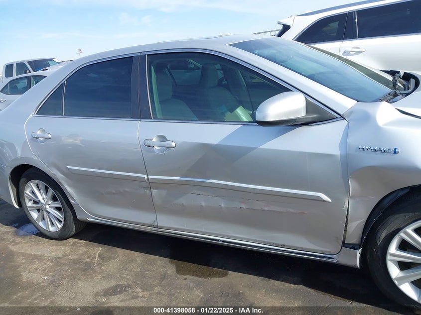 2014 TOYOTA CAMRY HYBRID VIN: 4T1BD1FK0EU139830
