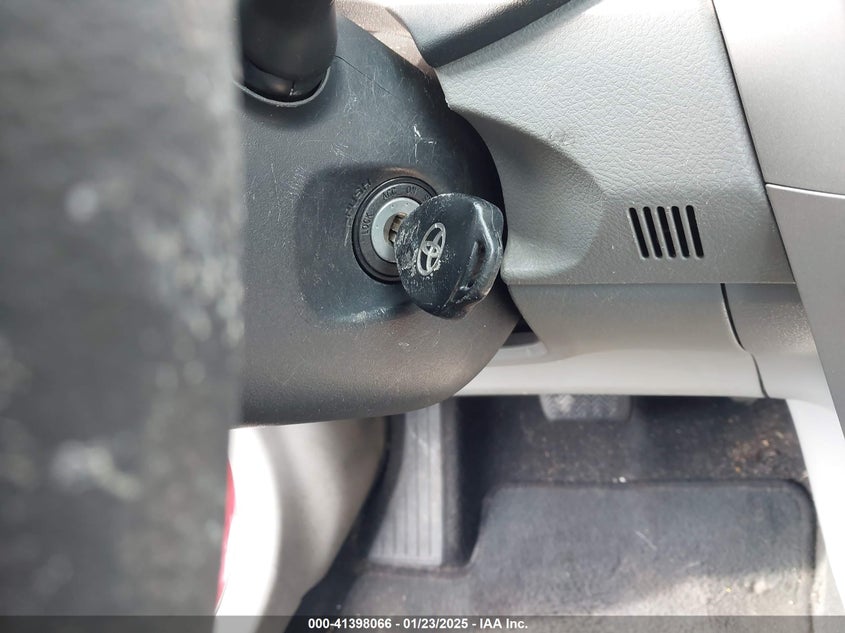 2013 TOYOTA COROLLA LE - 2T1BU4EEXDC025346