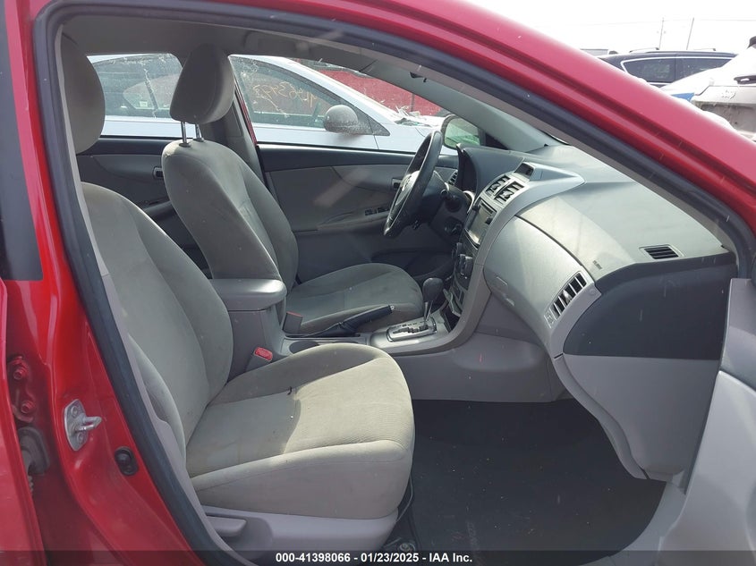 2013 TOYOTA COROLLA LE - 2T1BU4EEXDC025346