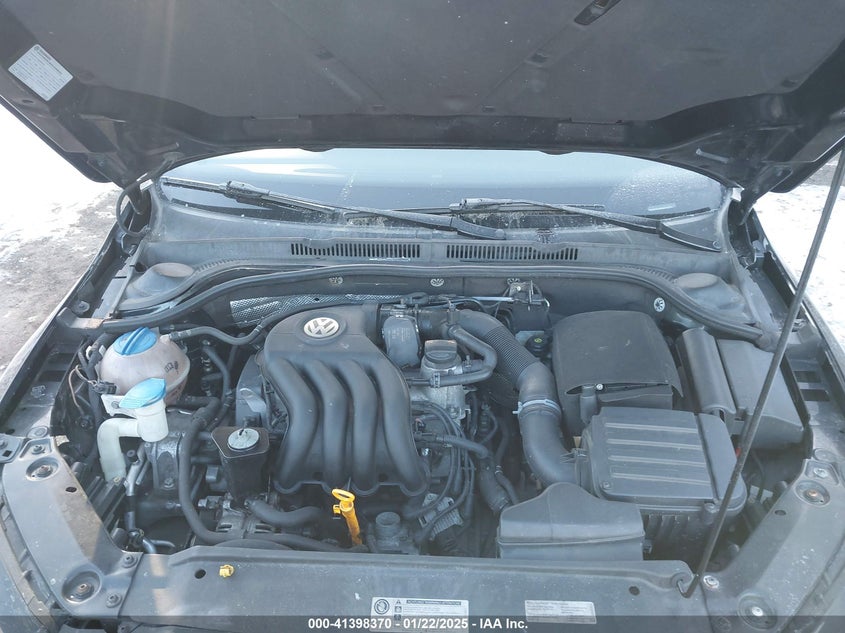 2015 VOLKSWAGEN JETTA VIN: 3VW2K7AJ5FM414073