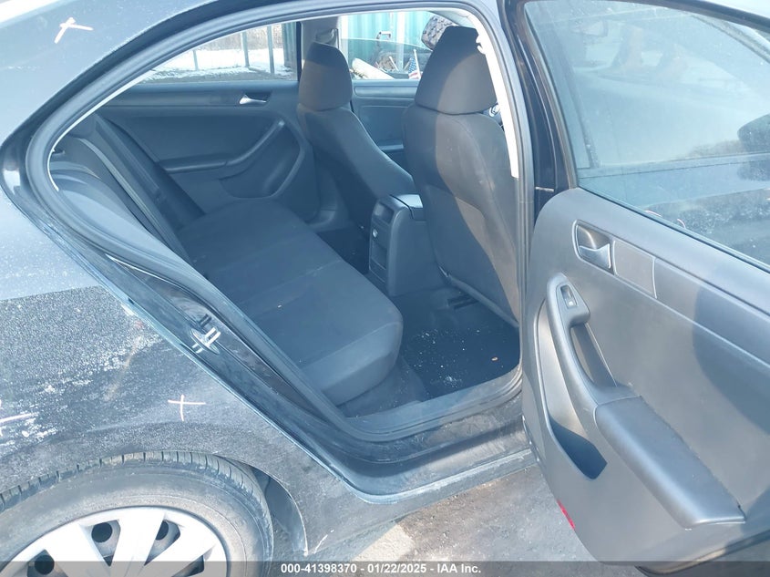 2015 VOLKSWAGEN JETTA VIN: 3VW2K7AJ5FM414073