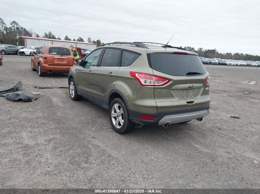 VIN 1FMCU0GX7DUB71469 2013 FORD ESCAPE no.3