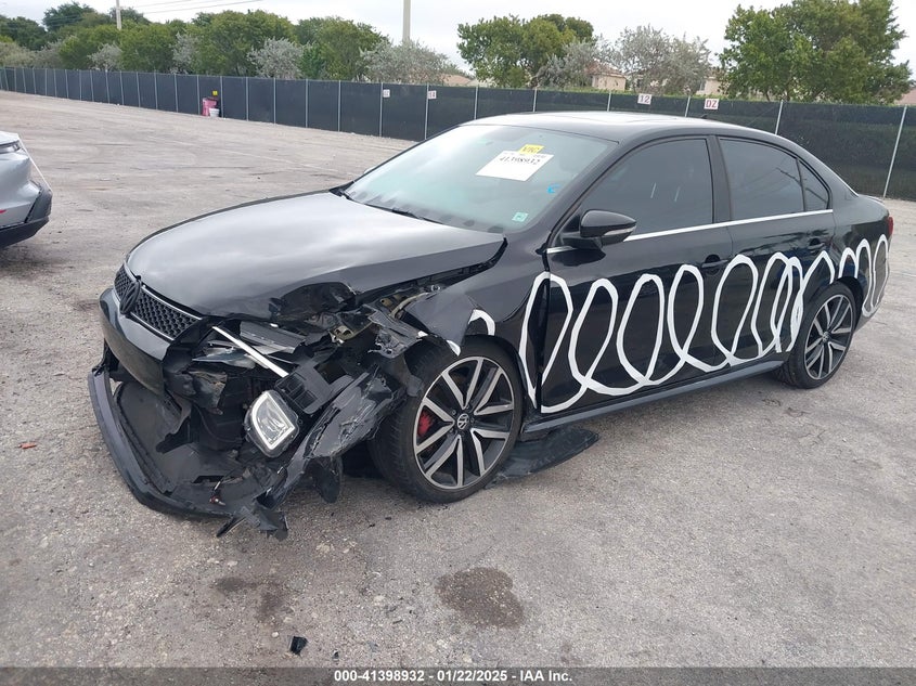 2012 VOLKSWAGEN JETTA VIN: 3VW5A7AJ0CM065108