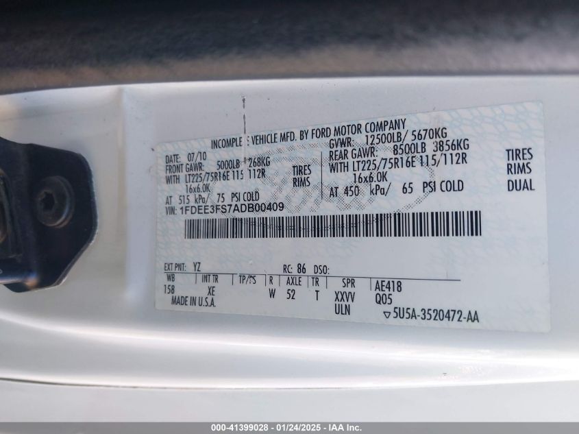 2010 Ford E-350 Cutaway VIN: 1FDEE3FS7ADB00409 Lot: 41399028