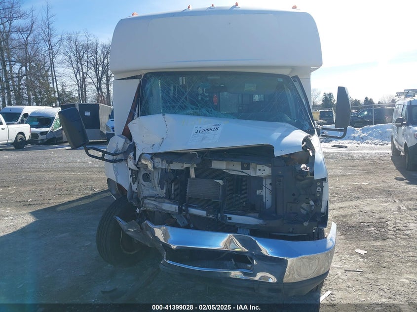 2010 Ford E-350 Cutaway VIN: 1FDEE3FS7ADB00409 Lot: 41399028