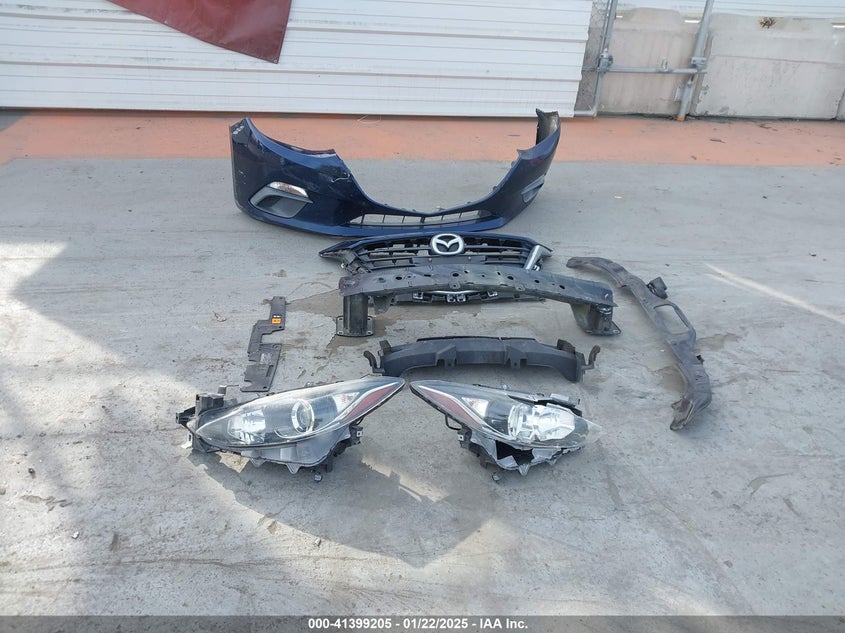 2015 MAZDA MAZDA3 I SPORT - 3MZBM1U74FM225938