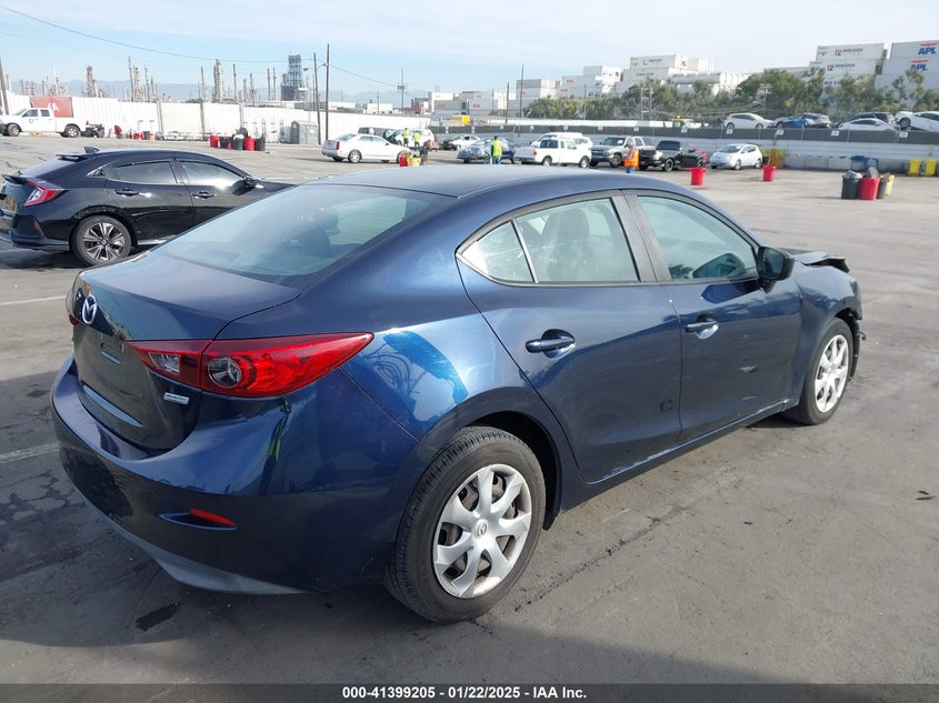 2015 MAZDA MAZDA3 I SPORT - 3MZBM1U74FM225938