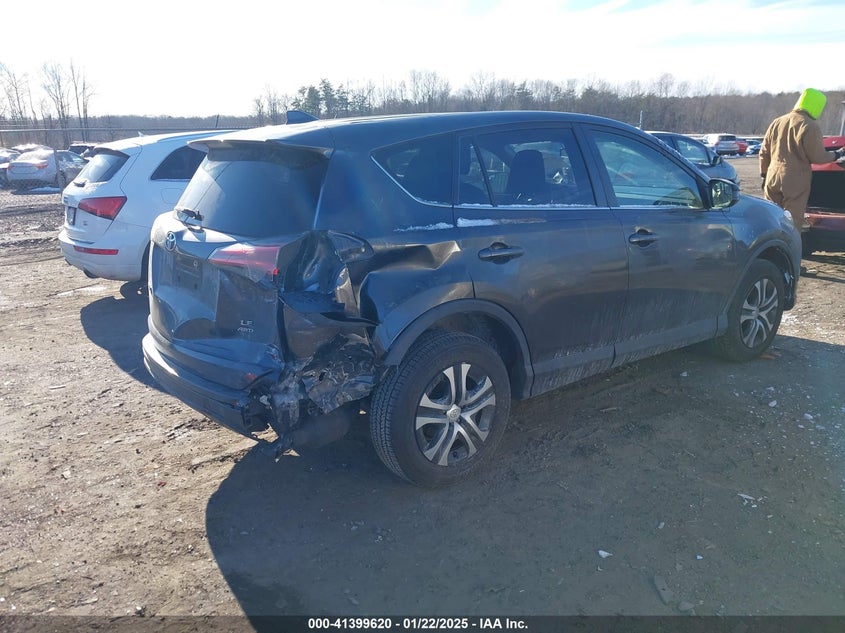 2018 TOYOTA RAV4 LE - JTMBFREV4JJ725905