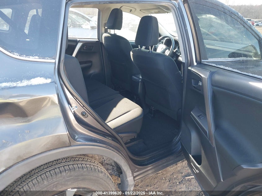 2018 TOYOTA RAV4 LE - JTMBFREV4JJ725905