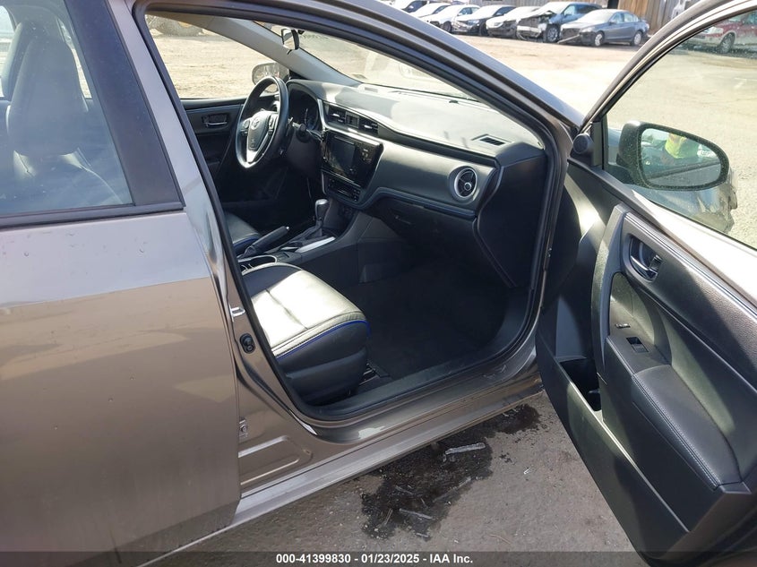 2017 TOYOTA COROLLA XSE - 2T1BURHE1HC772140