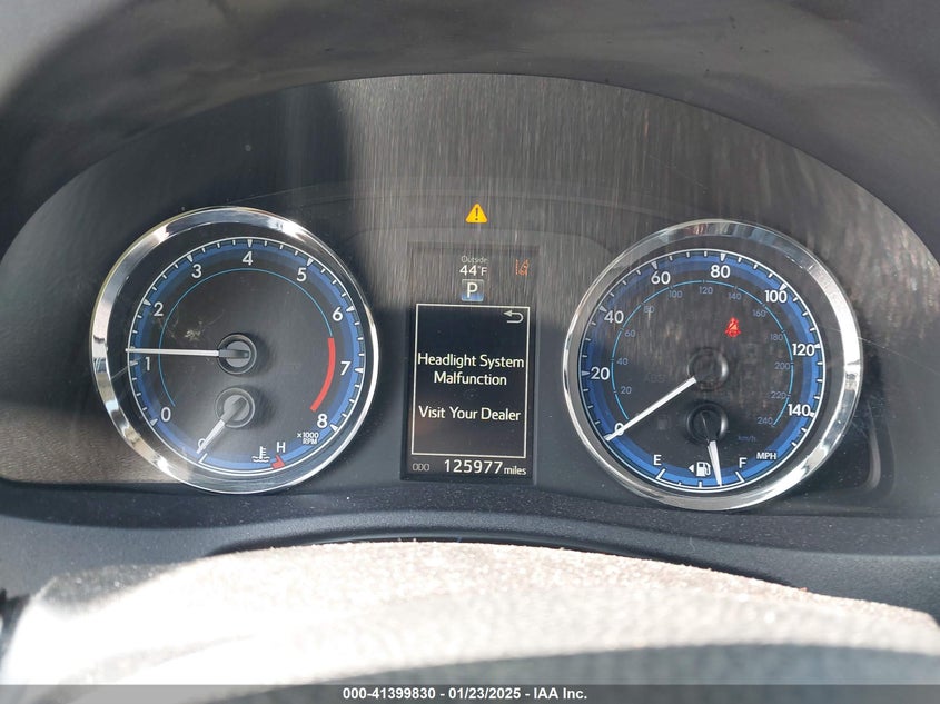 2017 TOYOTA COROLLA XSE - 2T1BURHE1HC772140