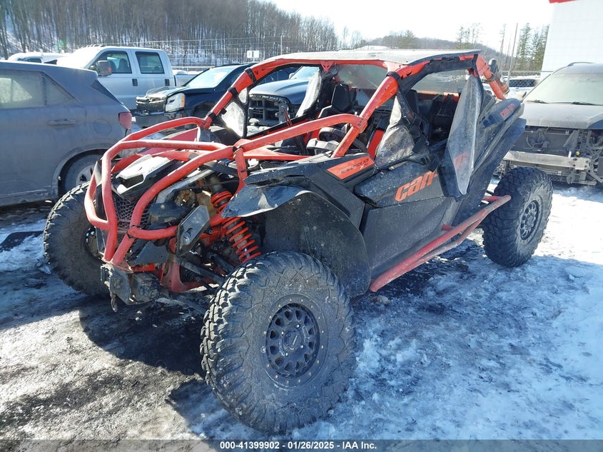 VIN 3JBVXAW44JK005104 2018 CAN-AM MAVERICK X3 X RS TURBO R