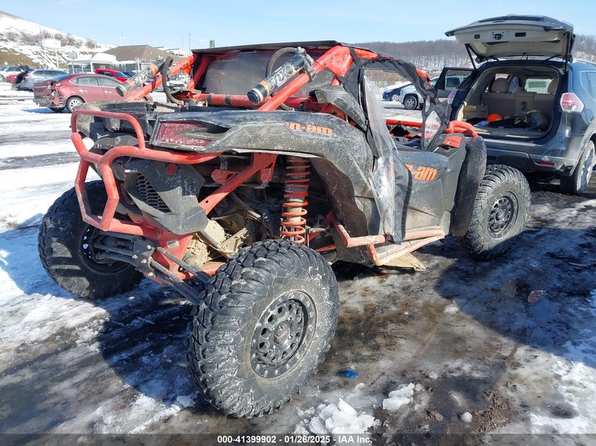 VIN 3JBVXAW44JK005104 2018 CAN-AM MAVERICK X3 X RS TURBO R