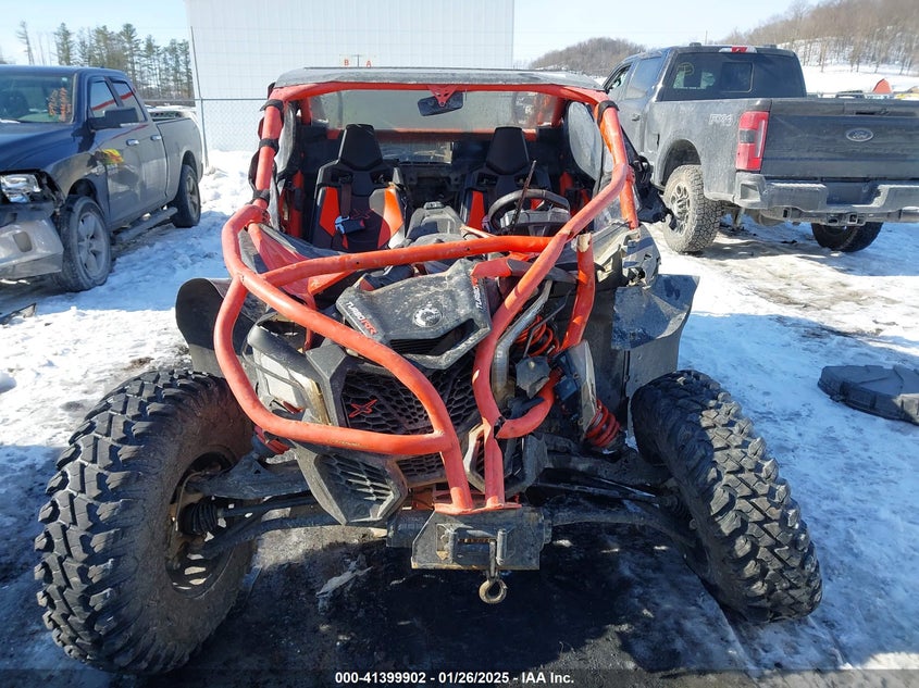 VIN 3JBVXAW44JK005104 2018 CAN-AM MAVERICK X3 X RS TURBO R