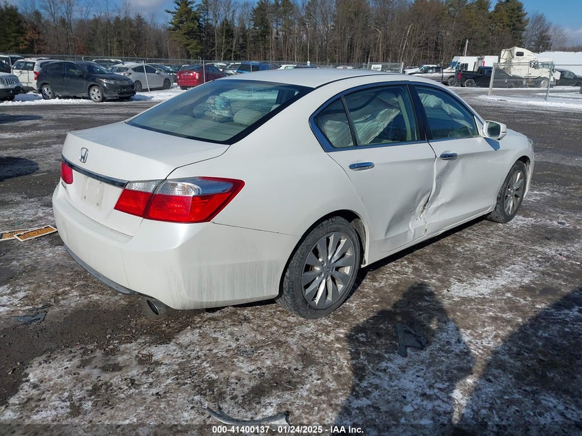 2015 HONDA ACCORD VIN: 1HGCR2F76FA256909