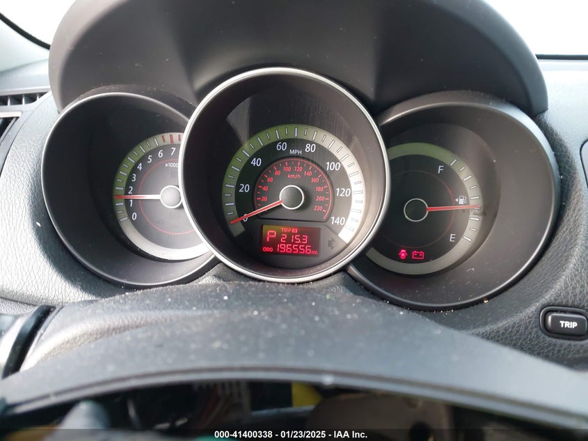 2010 KIA FORTE VIN: KNAFU4A24A5807788