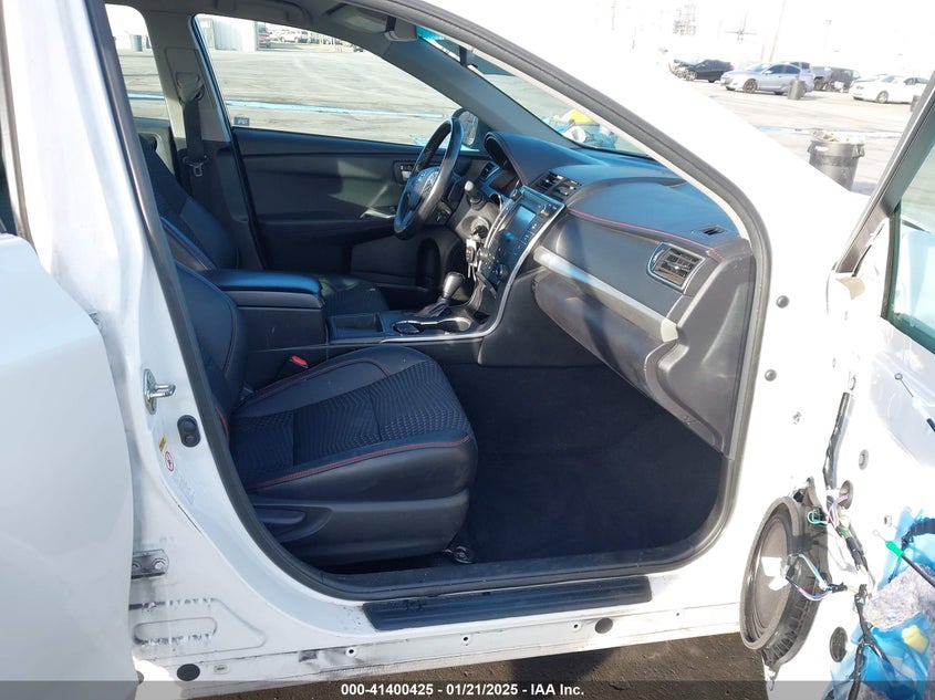 2015 TOYOTA CAMRY SE - 4T1BF1FK3FU115484